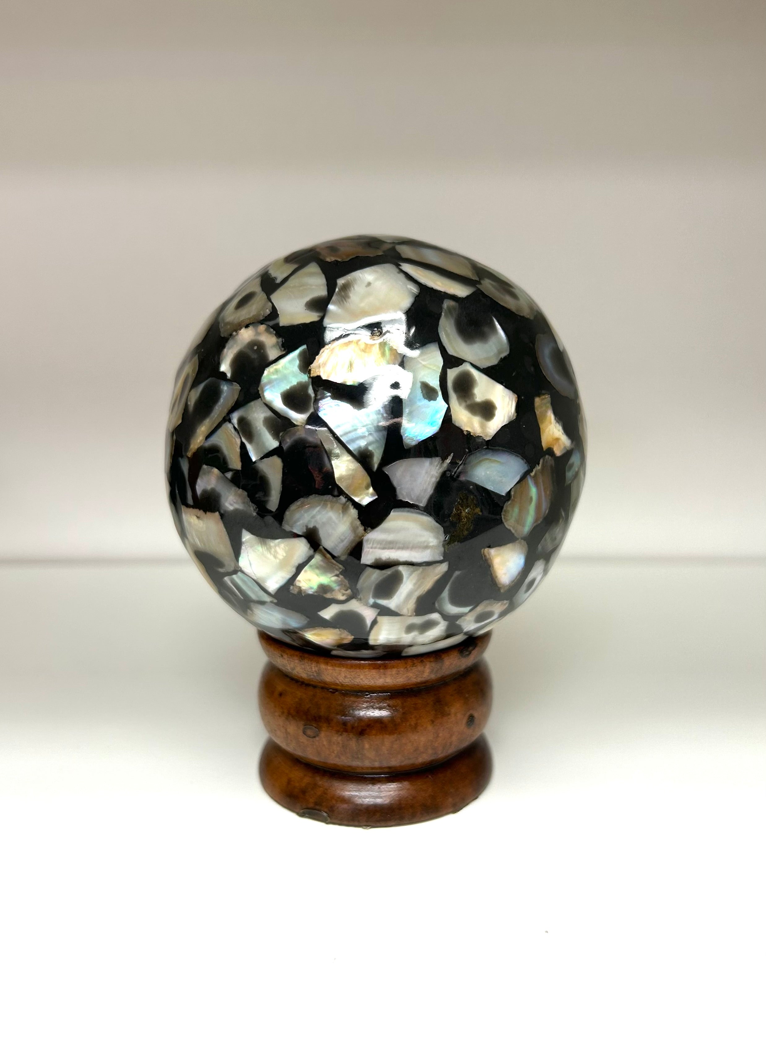 Shell Sphere 3.5” Black