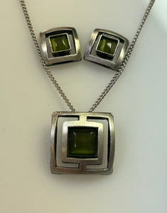 Green Cat’s Eye Earring and Necklace Set - Lighten Up Shop