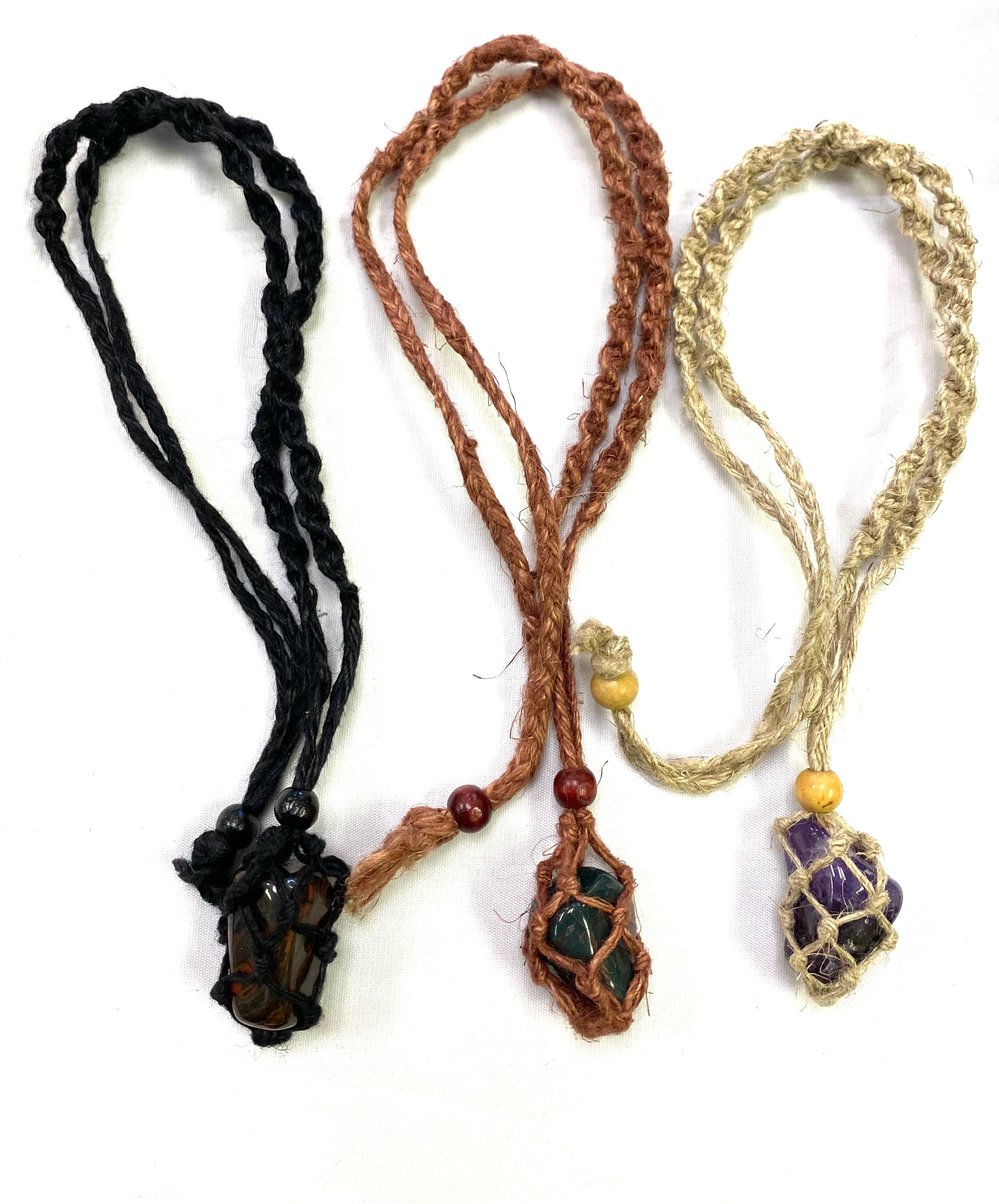 Macrame Gem Pouch Necklace - Lighten Up Shop